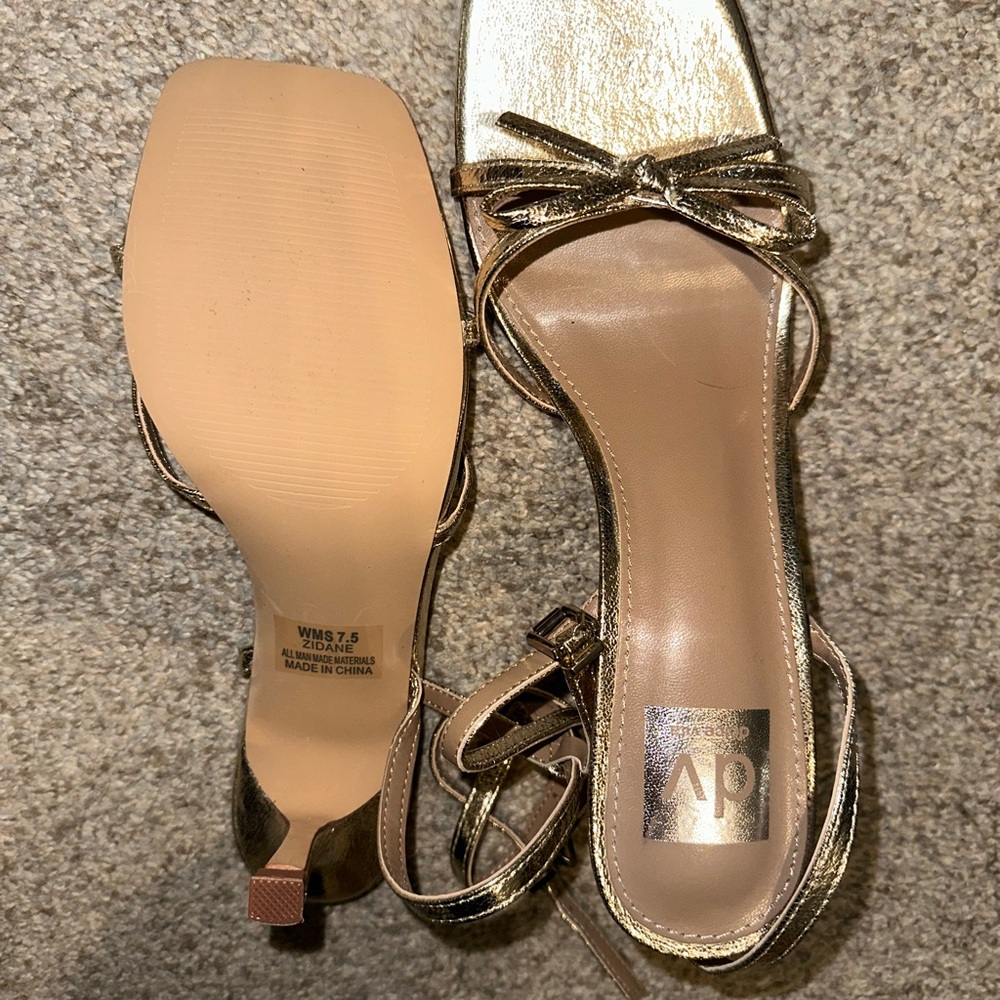 DV by Dolce Vita - Zidane Strappy Heeled Sandals NEVER WORN - Picture 7 of 7